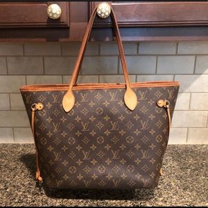 Louis Vuitton Neverfull MM